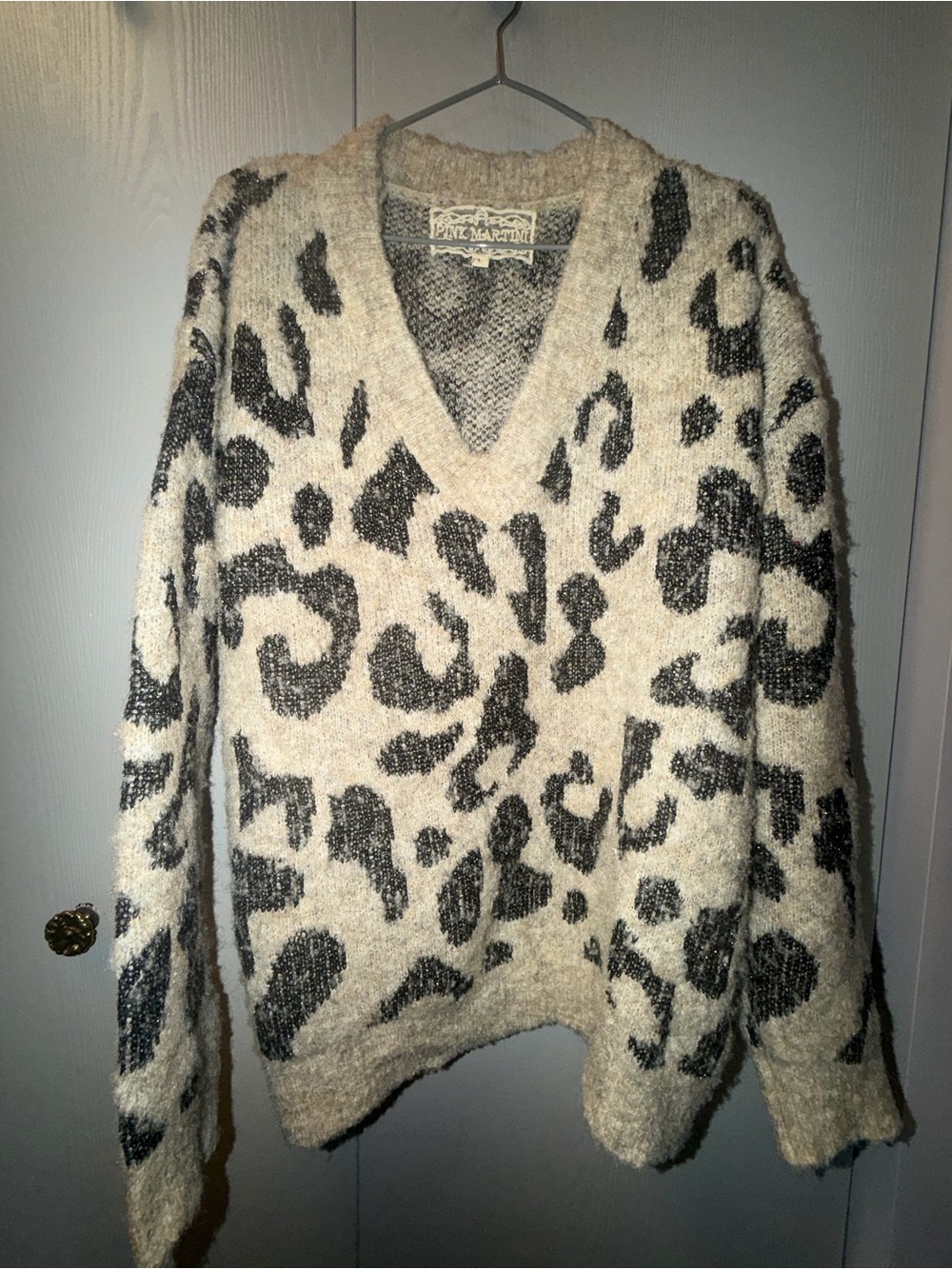 Cream and Gray Knit Sweater - L - Picture 2 of 3